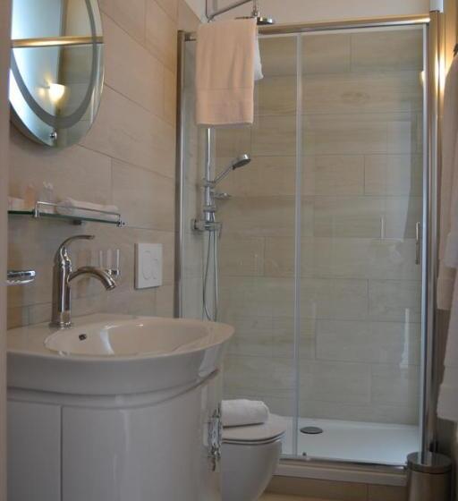 Номер Стандарт, Osteria Centrale