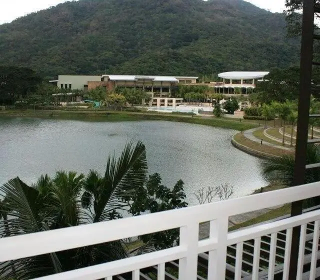 ファミリールーム, Luxurious Family Room Pico De Loro