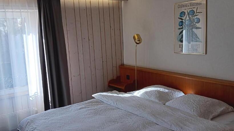 اتاق استاندارد با تخت بزرگ, Restaurant Le Giétroz