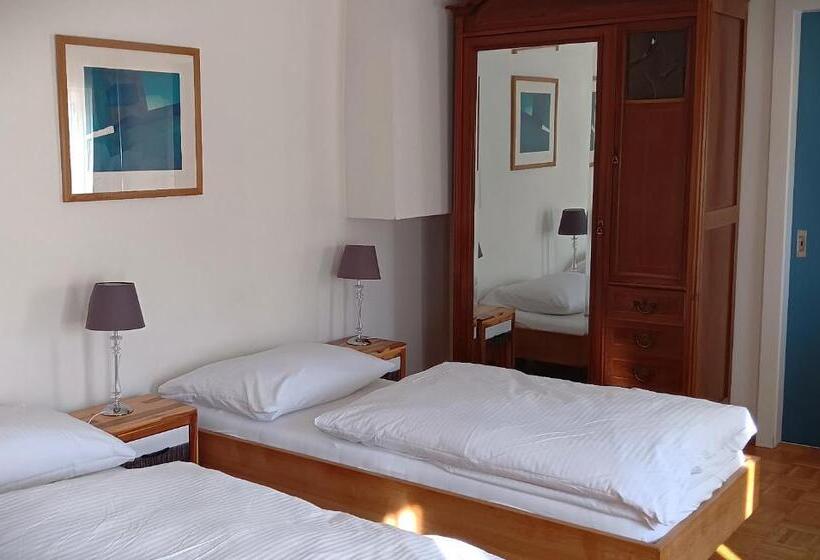 اتاق استاندارد, Restaurant Le Giétroz