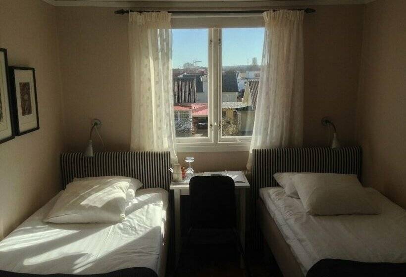 Номер Economy с общей ванной комнатой, Villa Ingrid