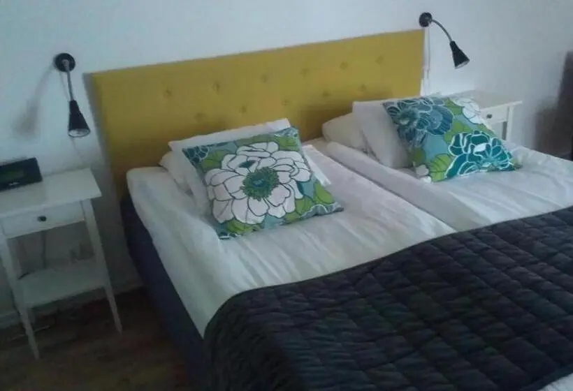 Huoneisto 2 Makuuhuonetta, Villa Ingrid