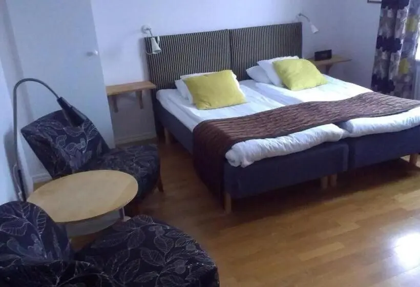 Huoneisto 2 Makuuhuonetta, Villa Ingrid