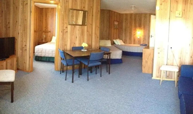 Perhesviitti, Owaka Lodge Motel