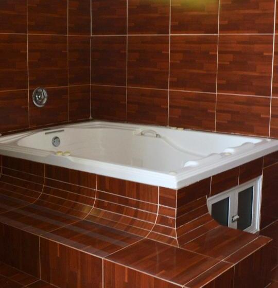 غرفة قياسية سرير كينج, Rancho Macloy Hotel Spa & Social Events