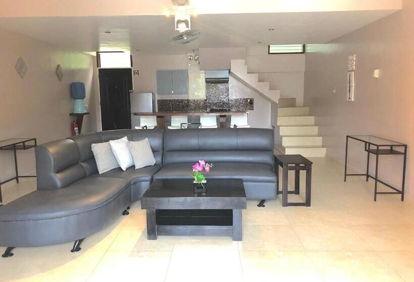 آپارتمان 3 خوابه, Reef Beach Resort