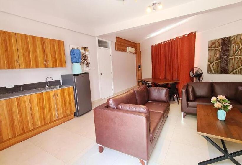 آپارتمان 3 خوابه, Reef Beach Resort