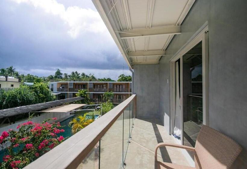 استودیو استاندارد با چشمانداز استخر, Reef Beach Resort