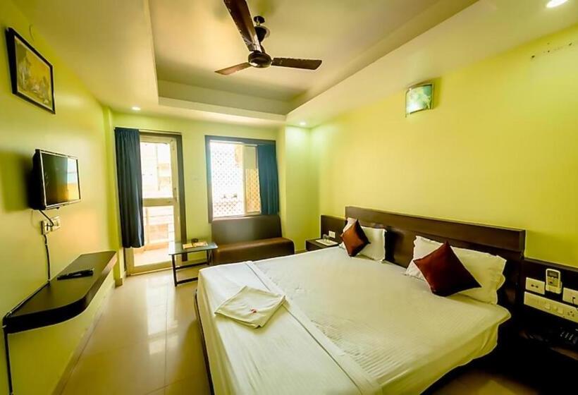 اتاق استاندارد, Goroomgo Deep Ganga Inn Puri Sea View Room   Luxury Room With Lift And Parking Faciltiies   Mostly R