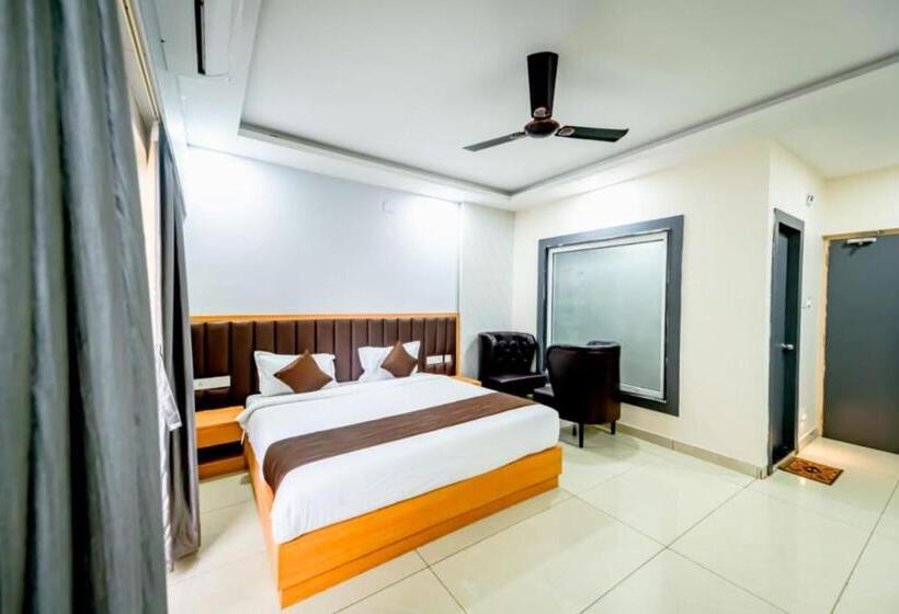 Deluxe-huone, Goroomgo Shree Gajanana Puri Near Sea Beach Prime Location With Spacious Room Lift And Parking F