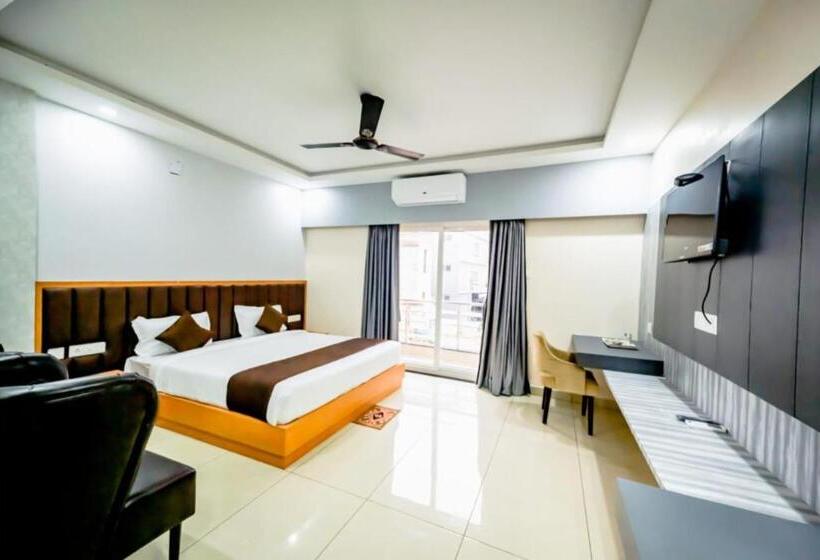 Deluxe-huone, Goroomgo Shree Gajanana Puri Near Sea Beach Prime Location With Spacious Room Lift And Parking F