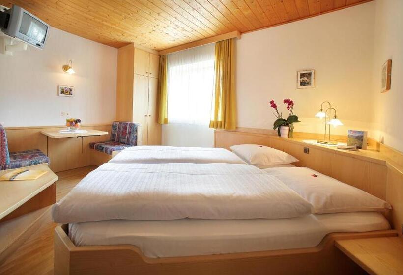 غرفة إقتصادية, Garni Sonneck