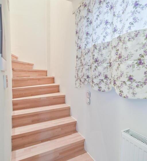 חדר דופלקס, On Board Luxury Studios