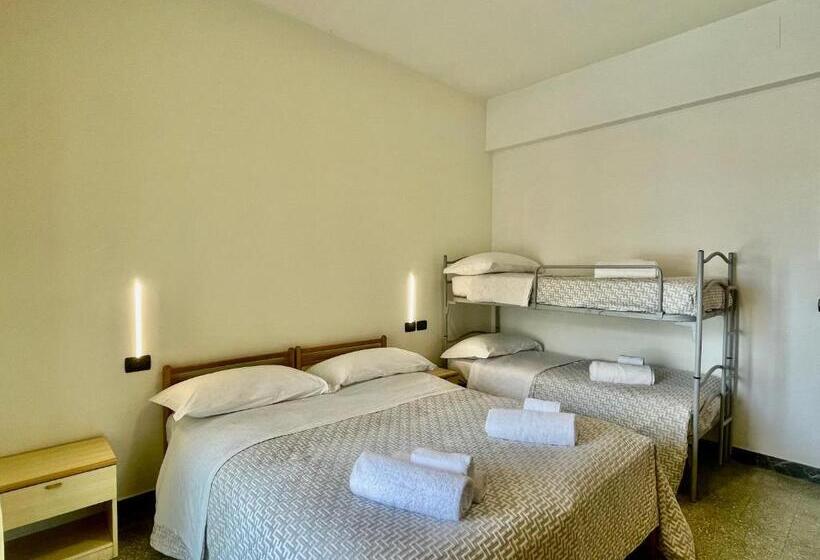 Pokój Czteroosobowy Standard Widok Morze, Altamarea Cesenatico