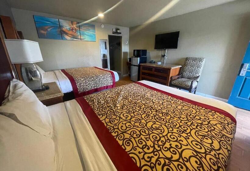 Pokój Deluxe, The Inn On 66