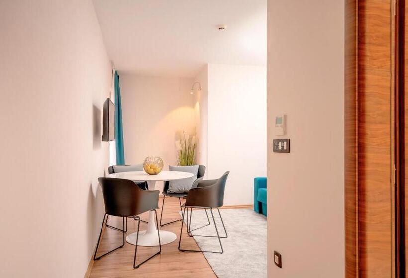 آپارتمان 1 خوابه با بالکن, Sol