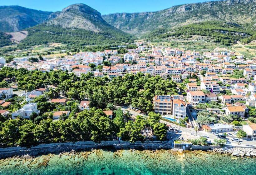 آپارتمان پریمیوم 1 خوابه, Sol