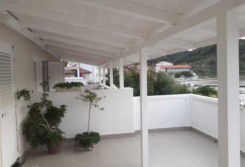 스탠다드 스튜디오, Guest House Green Corner Supetarska Draga