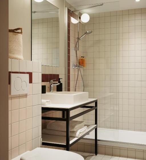 ２ベッドルーム家族用アパートメント, Edgar Suites Montrouge