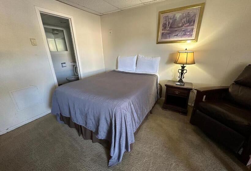 Номер Стандарт, Grand Central Motel