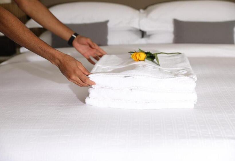 חדר סטנדרט נוף לעיר, Rotana Al Manakha Madinah