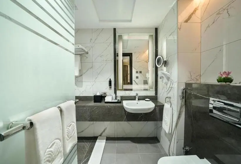 コネクティングルーム（家族用）。, Rotana Al Manakha Madinah