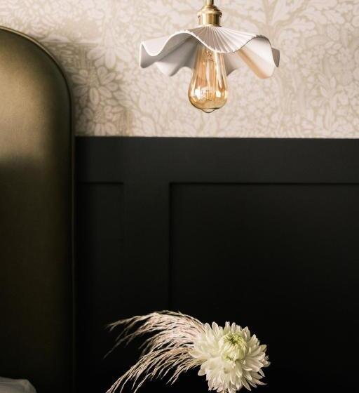 اتاق استاندارد, The Madison