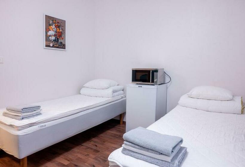 Номер Стандарт Совместная Ванная, Hostelli Matkustajakoti