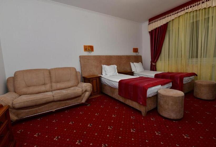 اتاق راحتی, Dianna