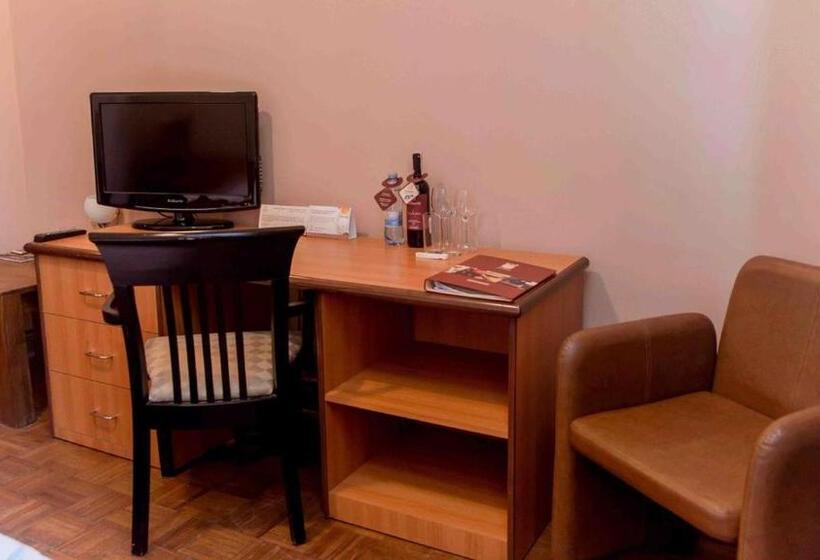 اتاق اکونومی, Optima Kremenchuk