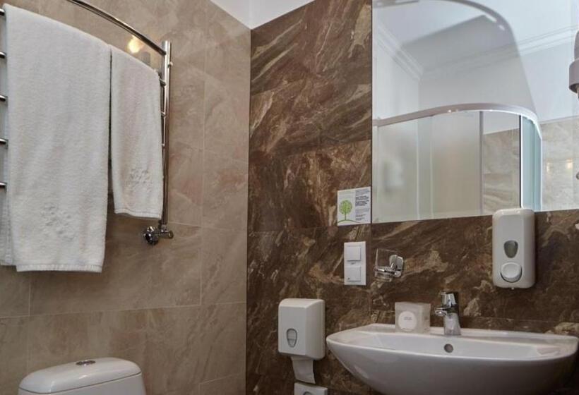 اتاق سوپریور یک تخته, Optima Kremenchuk