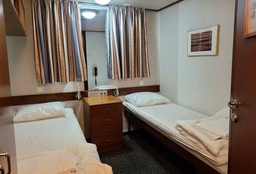 Номер Стандарт, Laivahostel S/s Bore