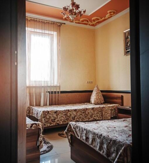 اتاق استاندارد سه نفره, Avto Spa