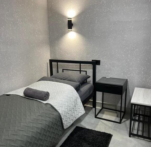 اتاق استاندارد یک نفره, Avto Spa