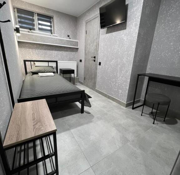 غرفة قياسية فردية, Avto Spa