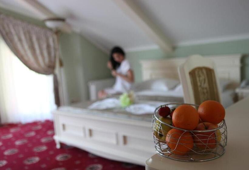 2 Sovrums Lägenhet, спа готель Respect