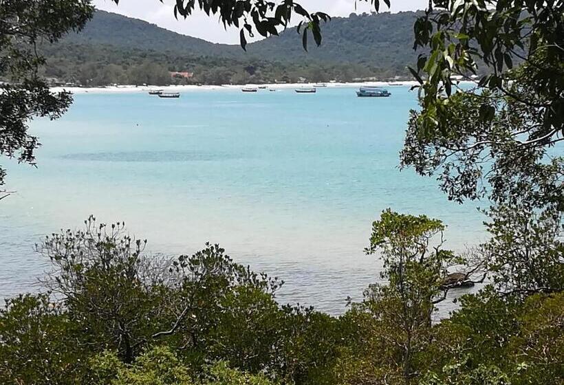 استودیوی استاندارد با چشم‌انداز دریا, Samloem Laguna Resort