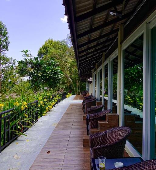 استودیوی استاندارد با چشم‌انداز دریا, Samloem Laguna Resort