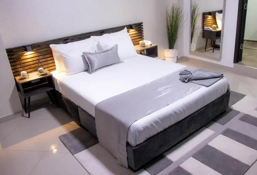 Suite, Encanto
