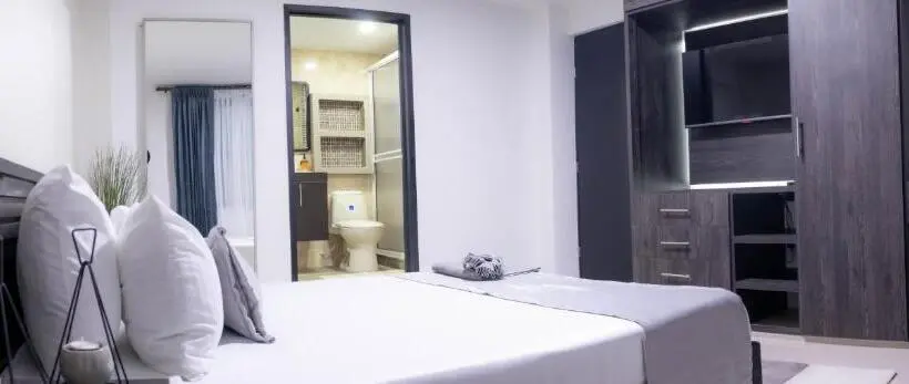 Suite, Encanto