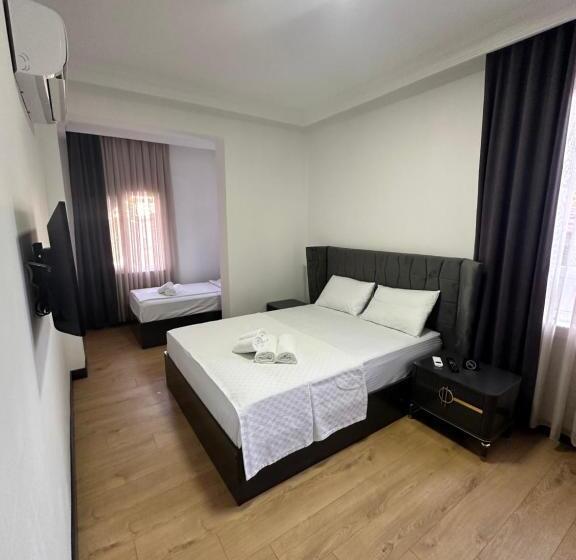 اتاق استاندارد سه نفره, Davidson Boutique