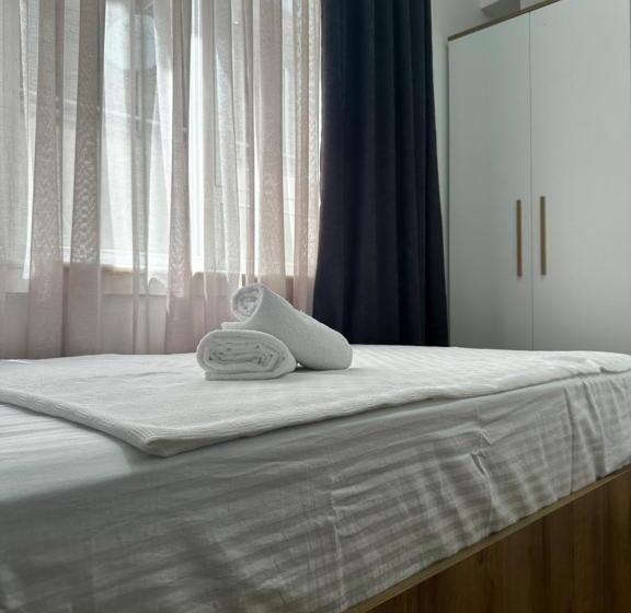 اتاق استاندارد یک نفره, Davidson Boutique