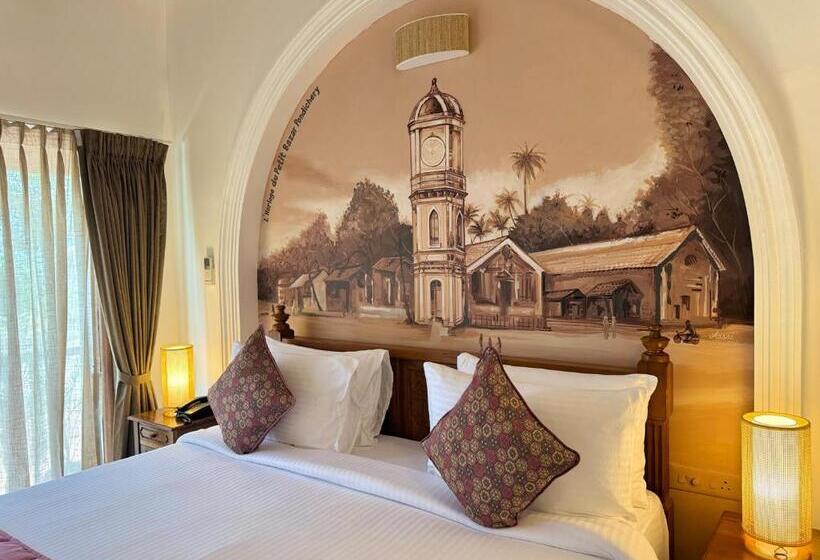 חדר דלוקס עם מרפסת נוף לים, La Plage Seaview Suites