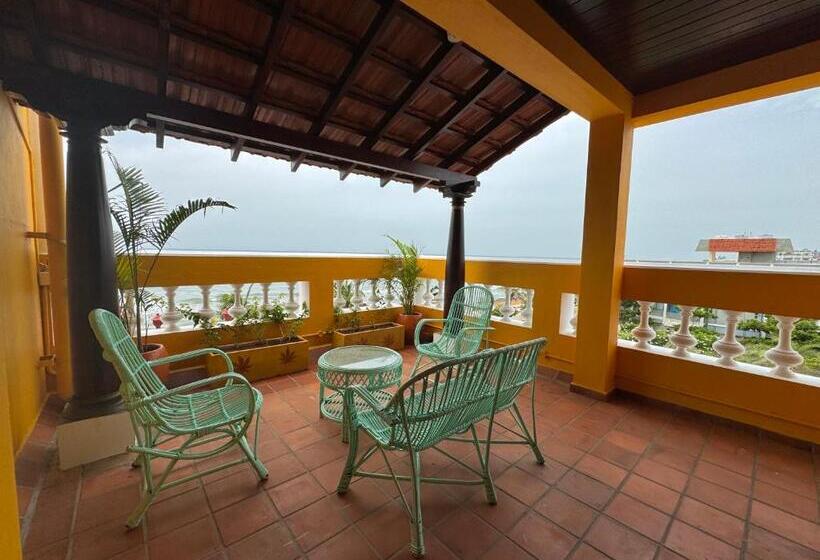 סוויטת סופריור נוף לים, La Plage Seaview Suites