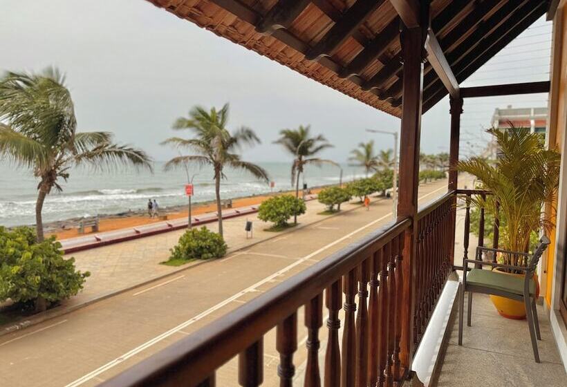 סוויטת דלוקס נוף לים, La Plage Seaview Suites