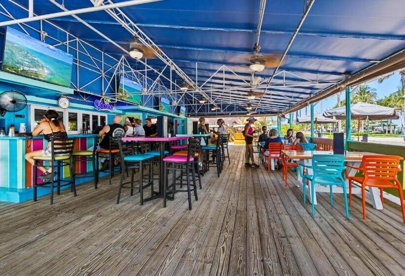 חדר סטודיו סטנדרד, Oceanfront Inn, Inlet View Room, King Bed, #14