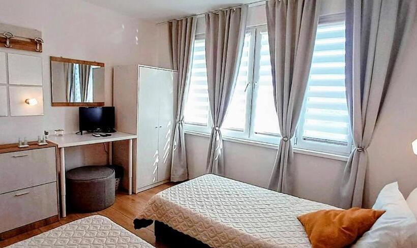 标准间, къща за гости веселина ивайловград