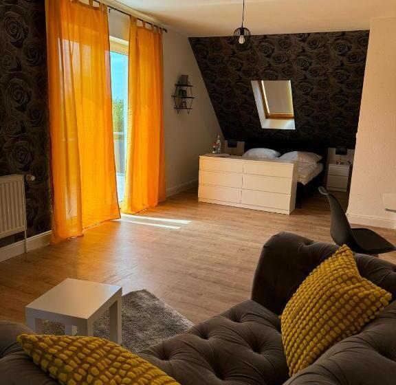 バルコニー付きスタンダードルーム, Pension Kastanie