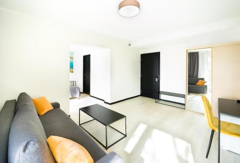 اتاق خانوادگی, Nospa