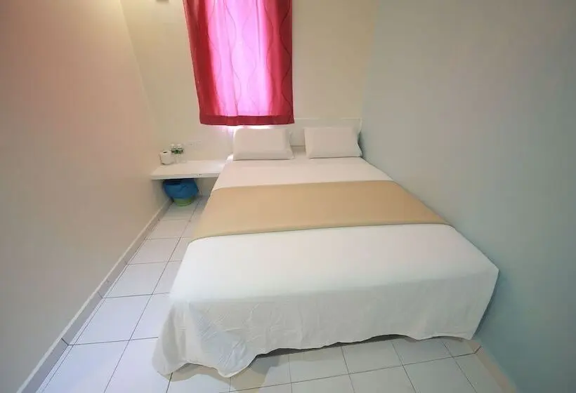اتاق لوکس, Skudai